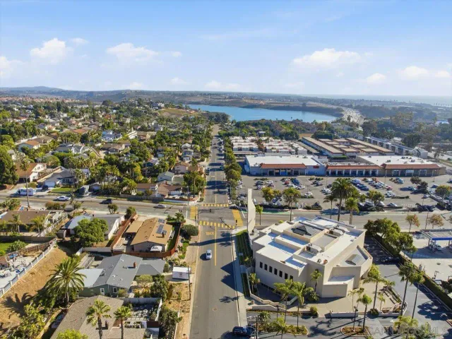 $1,199,000 | 3880 Adams Street, Carlsbad, CA 92008