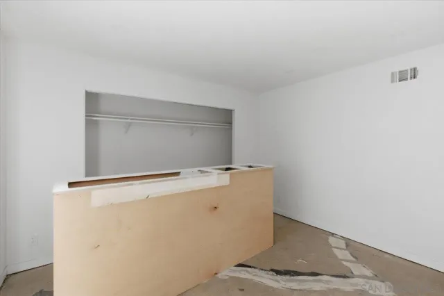 $1,199,000 | 3880 Adams Street, Carlsbad, CA 92008