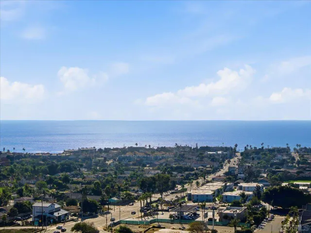 $1,199,000 | 3880 Adams Street, Carlsbad, CA 92008