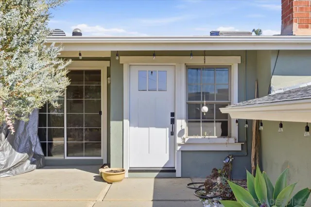 $1,199,000 | 3880 Adams Street, Carlsbad, CA 92008
