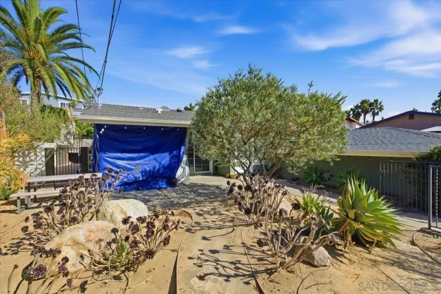 $1,199,000 | 3880 Adams Street, Carlsbad, CA 92008
