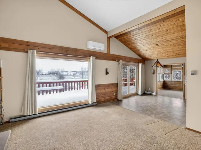 $899,900 | 20081 Langford Avenue, Jordan, MN 55352