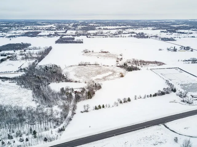 $899,900 | 20081 Langford Avenue, Jordan, MN 55352