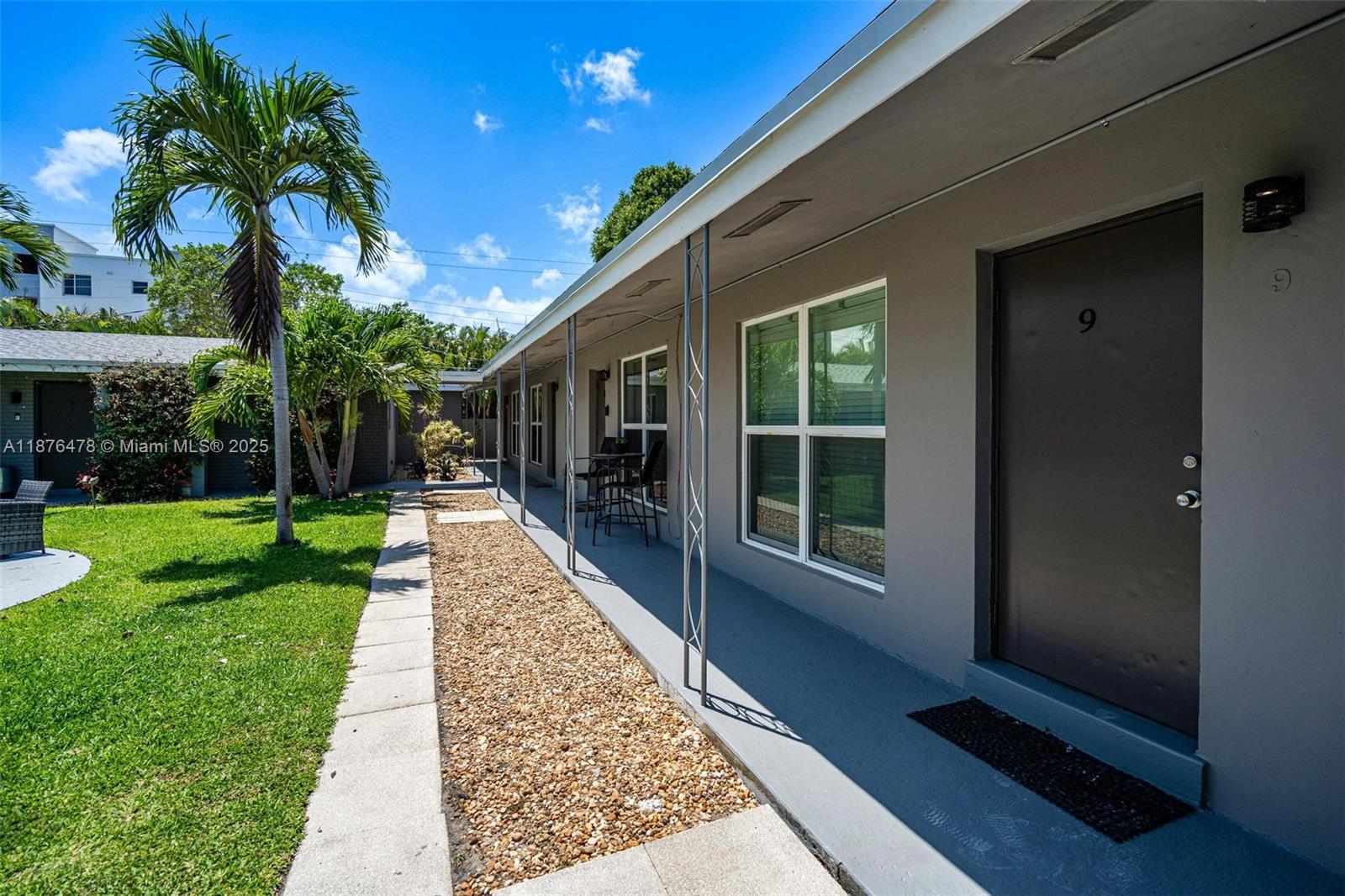 2201 Northeast 14th Avenue, Unit 3 Wilton Manors, FL 33305 - Photo 13 of 27