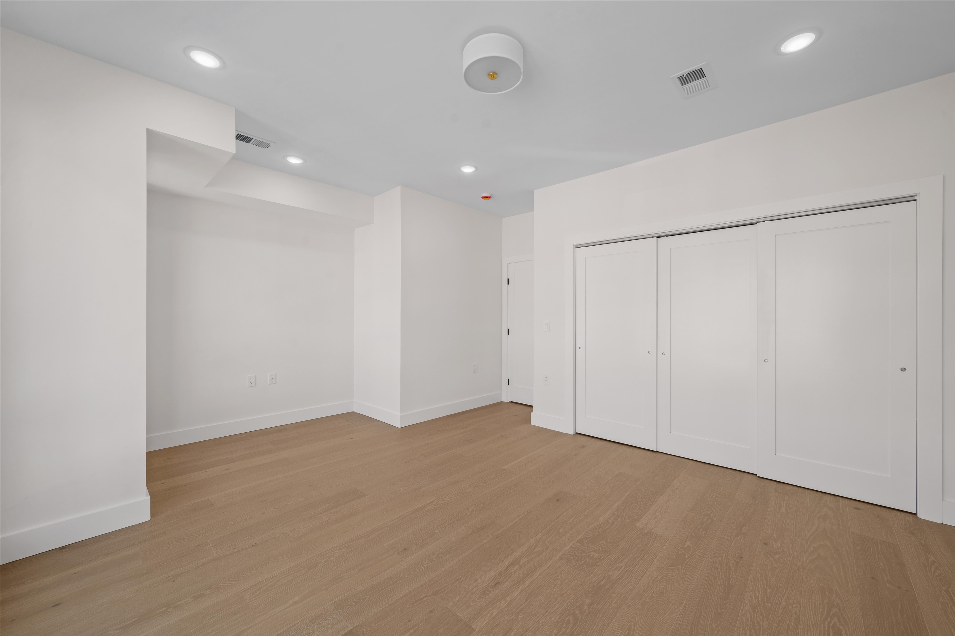 249.5 Halladay Street, Unit 2 Jersey City, NJ 07304 - Photo 12 of 36 a view of an empty room