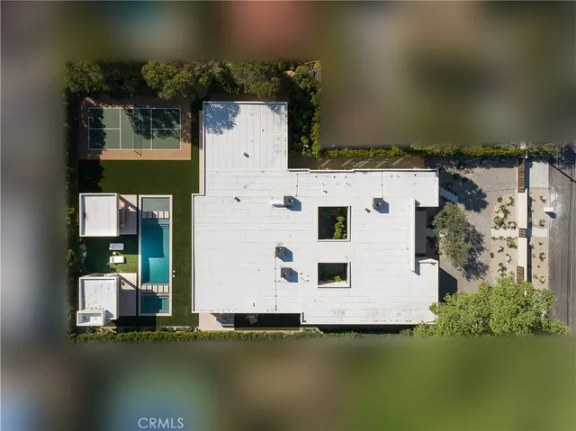 $5,495,000 | 5824 Manton Avenue, Woodland Hills, CA 91367