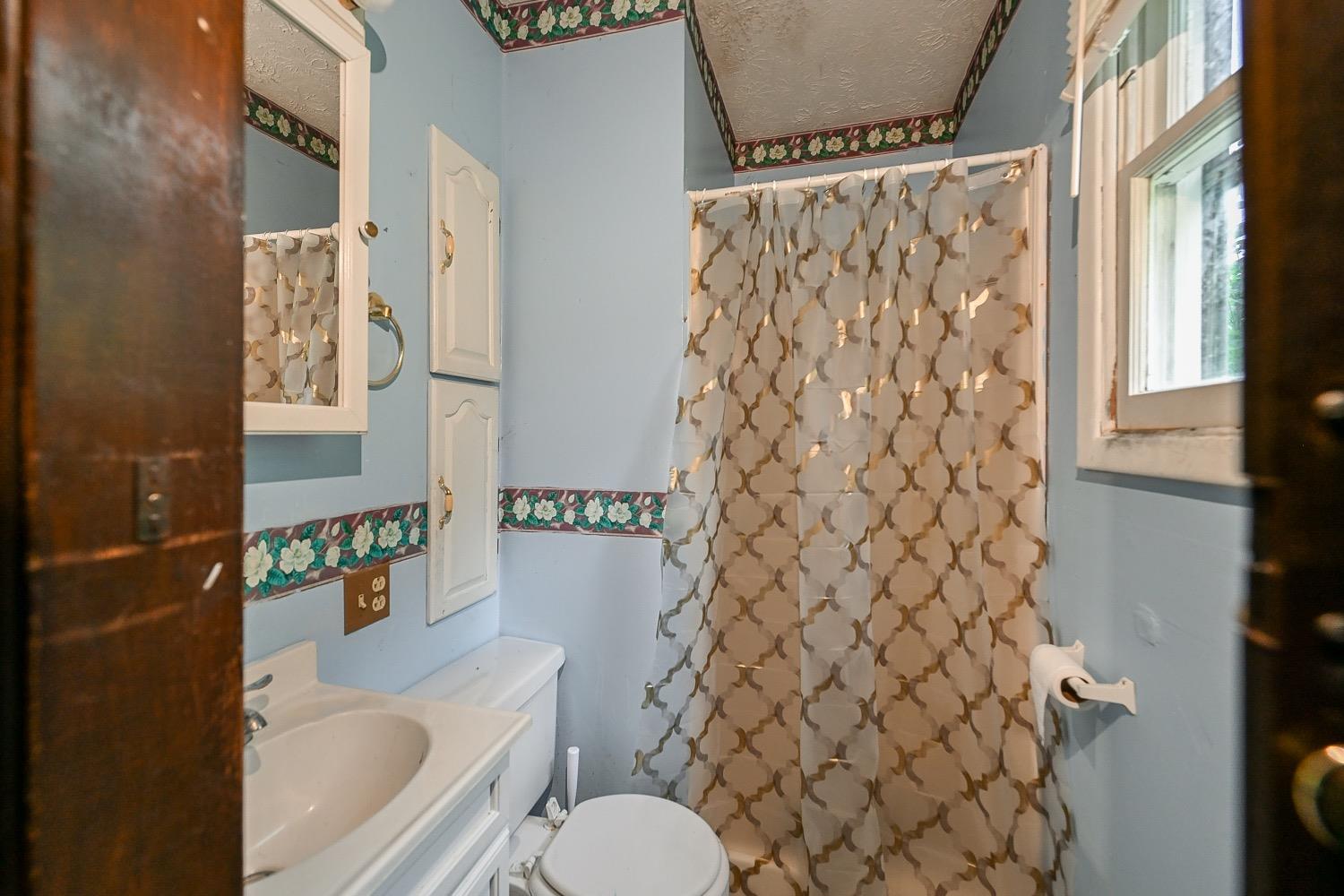 8254 North North State Road Sunman, IN 47041 - Photo 10 of 19