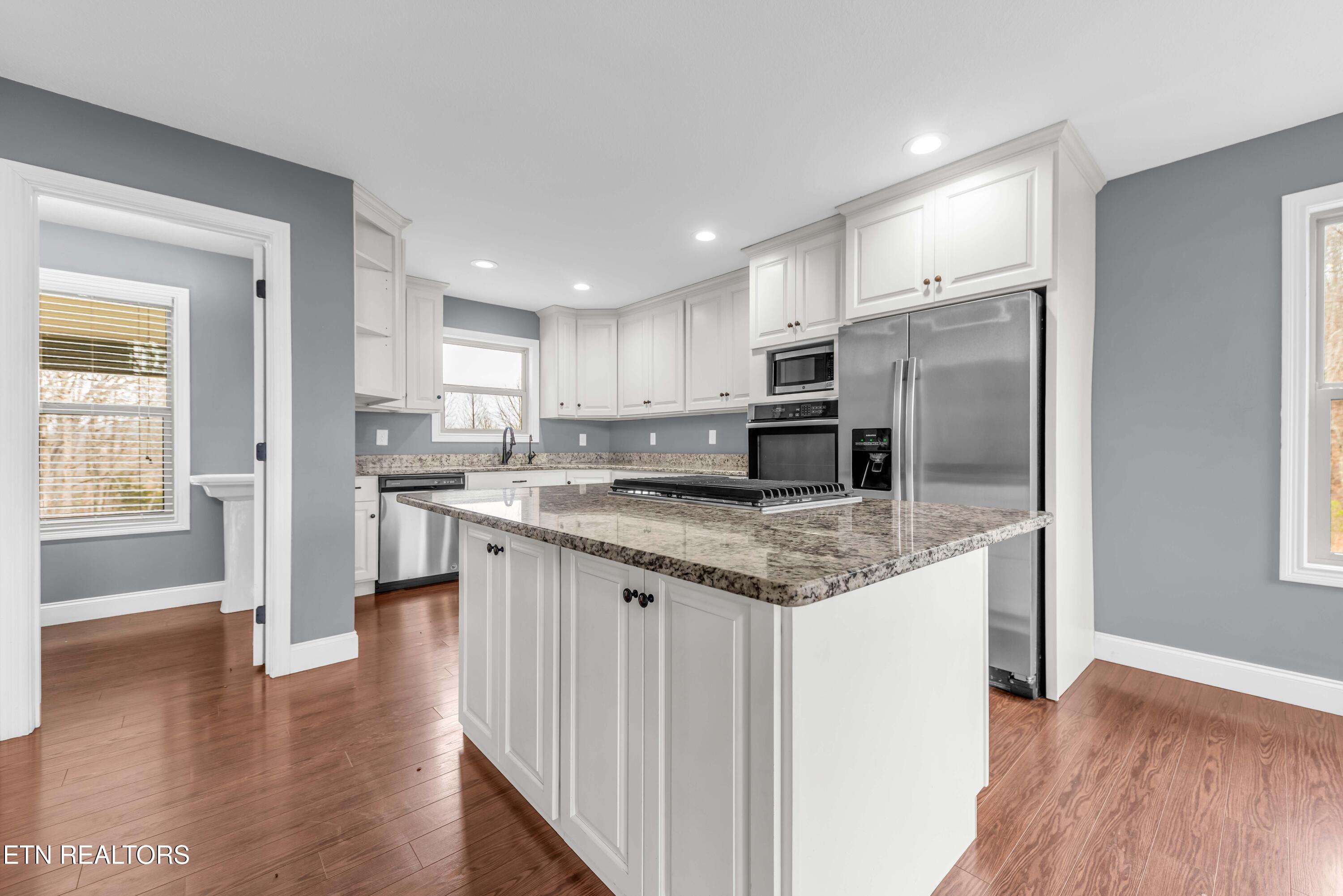 810 Mannis Road Madisonville, TN 37354 - Photo 11 of 30 MAN_9458