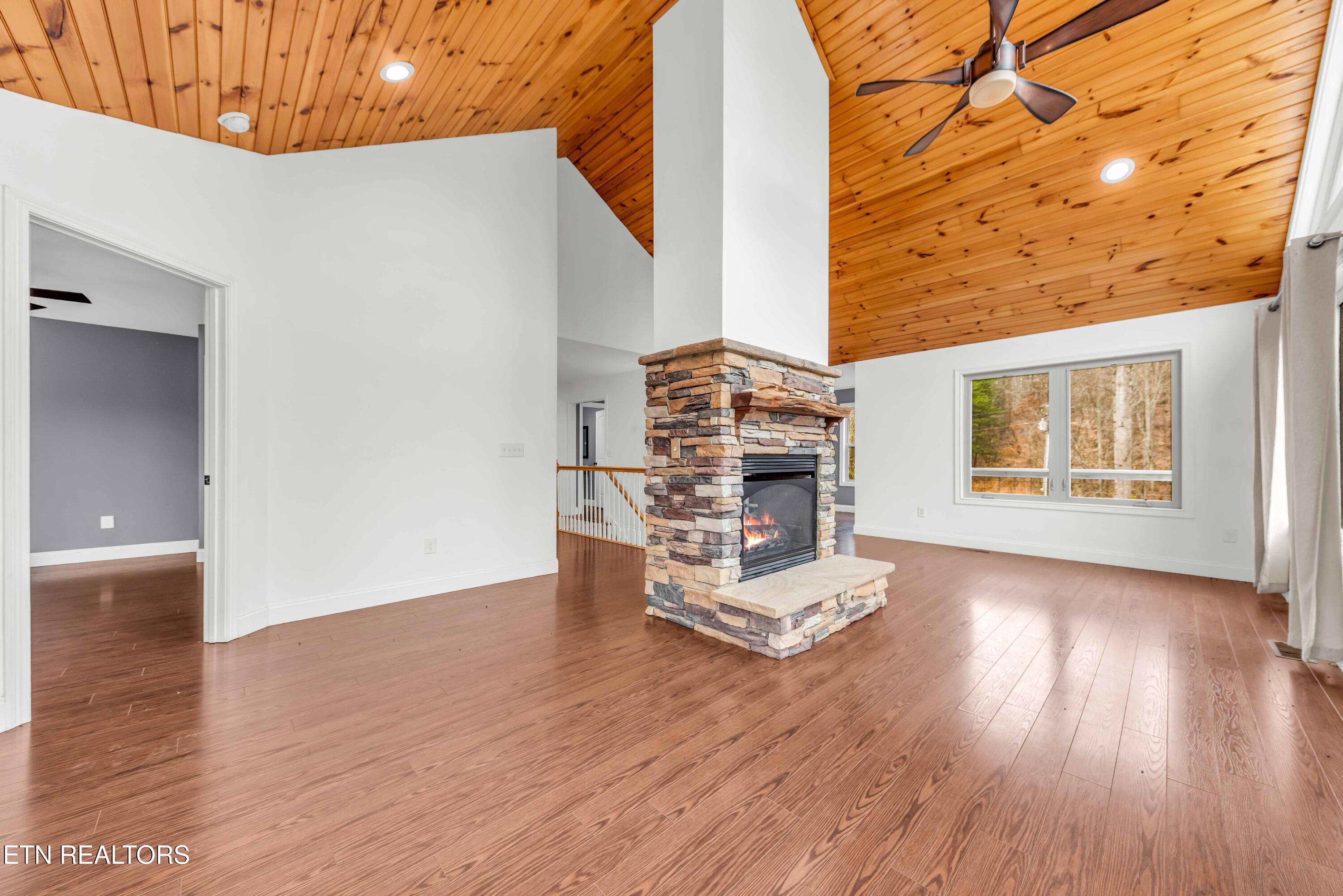 810 Mannis Road Madisonville, TN 37354 - Photo 17 of 30 MAN_9494