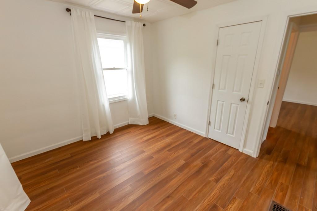 2806 Brill Road Indianapolis, IN 46225 - Photo 12 of 29 Gallery Image 12