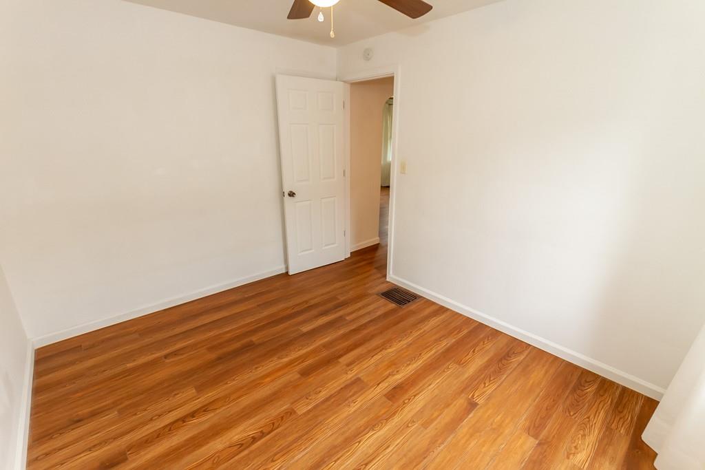 2806 Brill Road Indianapolis, IN 46225 - Photo 15 of 29 Gallery Image 15