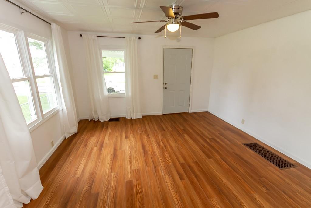 2806 Brill Road Indianapolis, IN 46225 - Photo 3 of 29 Gallery Image 3