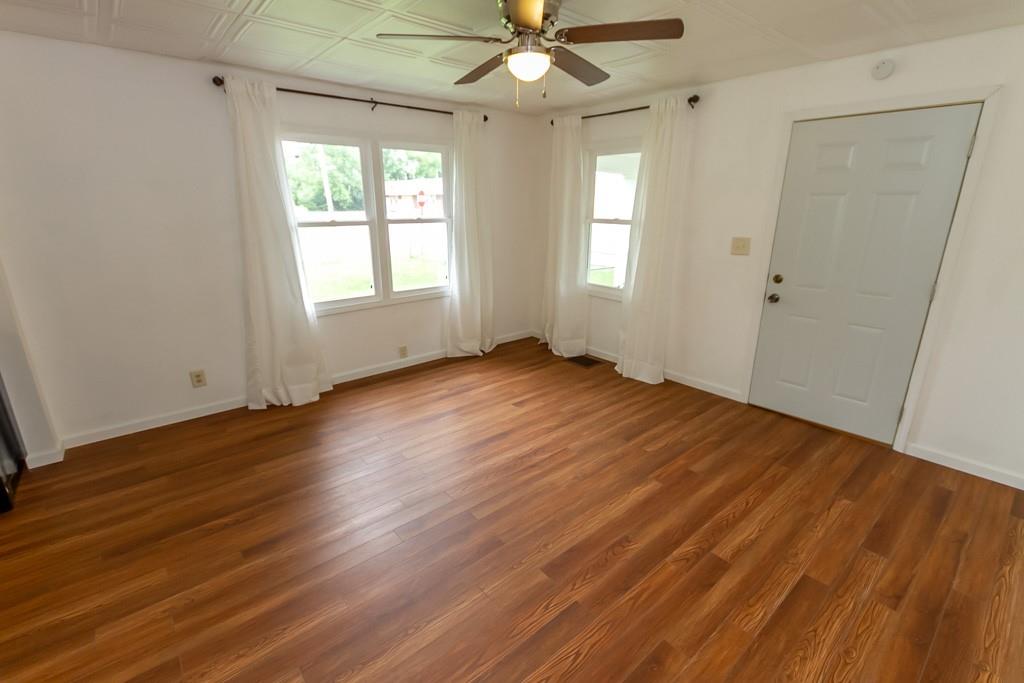 2806 Brill Road Indianapolis, IN 46225 - Photo 5 of 29 Gallery Image 5