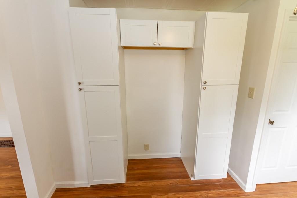 2806 Brill Road Indianapolis, IN 46225 - Photo 10 of 29 Gallery Image 10