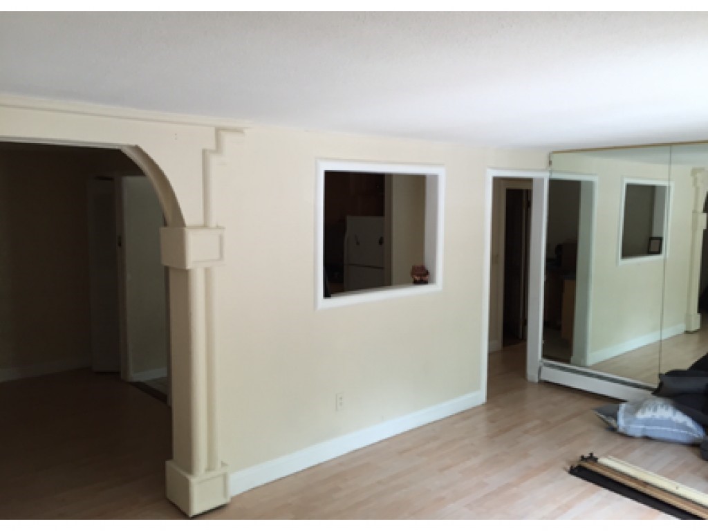 50 R English Village Road, Unit 304 Manchester, NH 03102 - Photo 6 of 9 Gallery Image 6