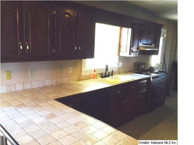 817 Nelson Road Oxford, AL 36203 - Photo 3 of 27 Gallery Image 3