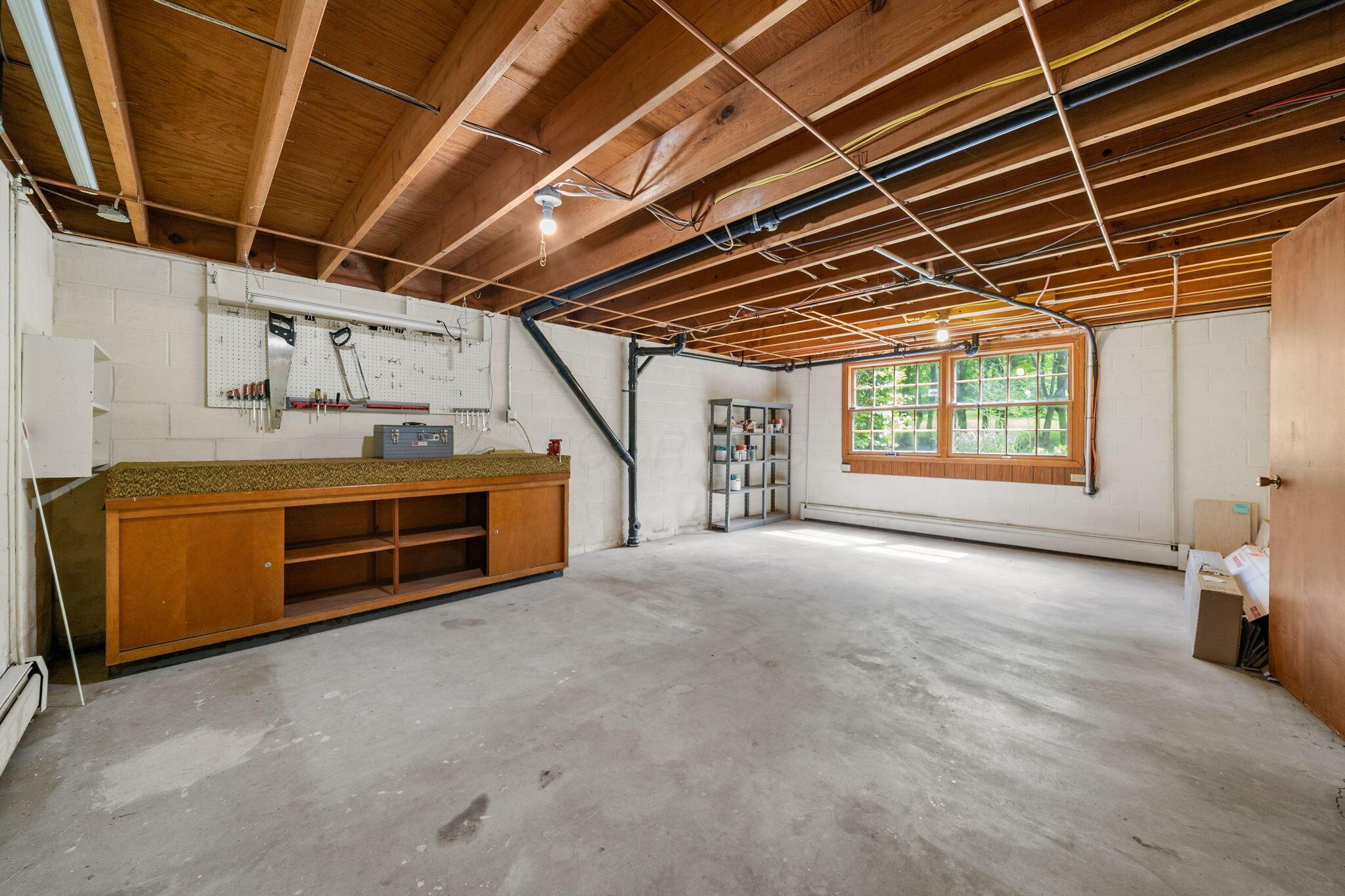 1865 Alta West Road Mansfield, OH 44903 - Photo 73 of 92 Basement workshop