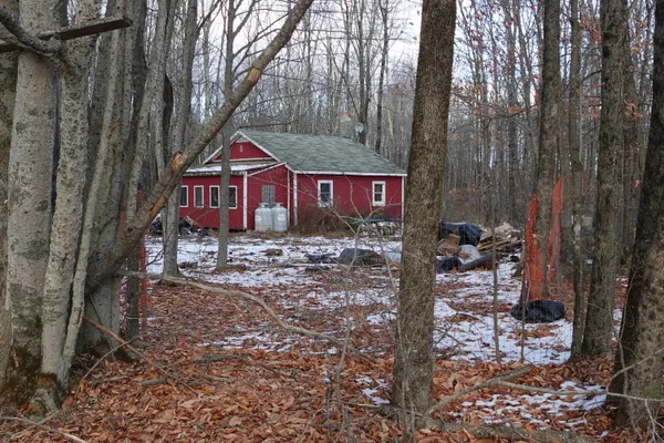$150,000 | 239 Osborne Road, Farmington, ME 04938