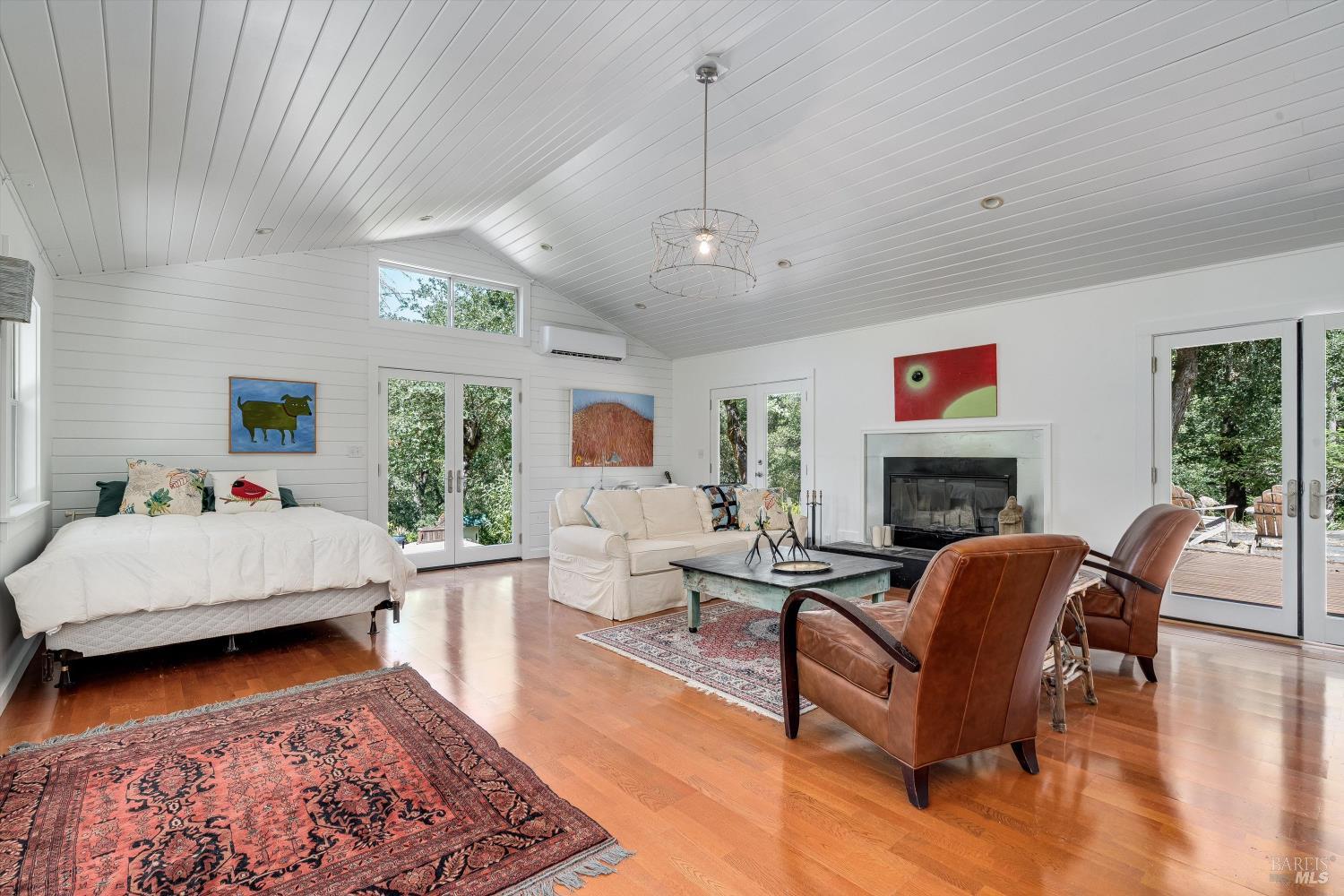 6435 Dry Creek Road Napa, CA 94558 - Photo 8 of 32
