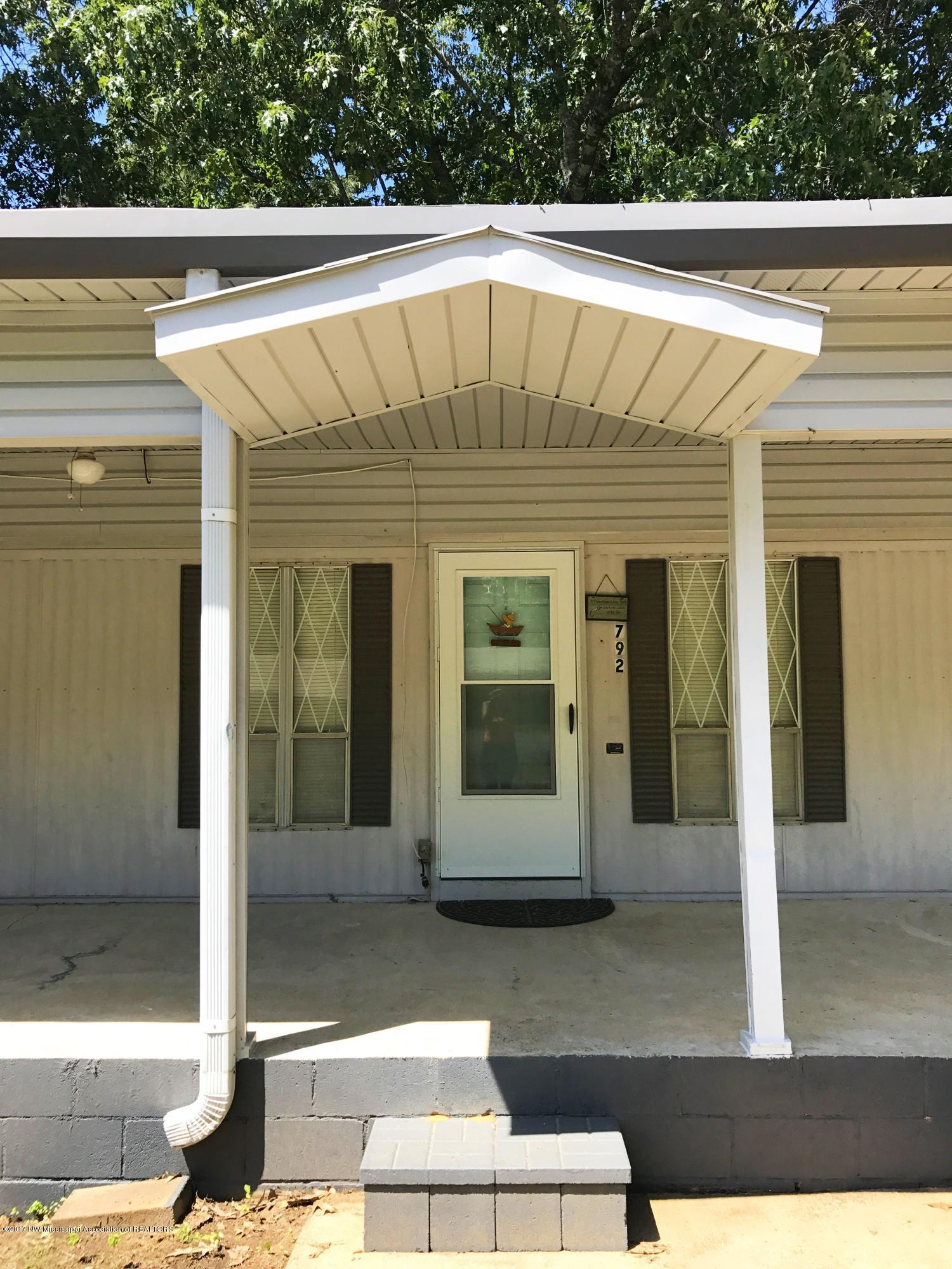 792 Chickasaw Road Pope, MS 38658 - Photo 21 of 53 IMG_3681