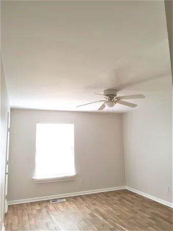 $1,550 | 137 Susan Drive, Unit B, Summerville, SC 29485