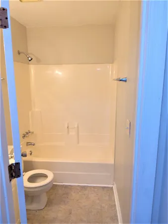 $1,550 | 137 Susan Drive, Unit B, Summerville, SC 29485