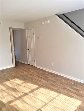 $1,550 | 137 Susan Drive, Unit B, Summerville, SC 29485