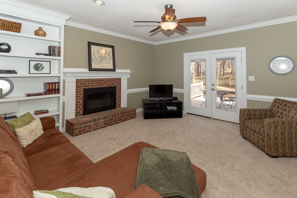 12016 Warwickshire Way Raleigh, NC 27613 - Photo 3 of 25 Photo 3