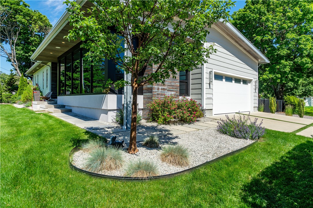 480 Ives Road Warwick, RI 02818 - Photo 12 of 49