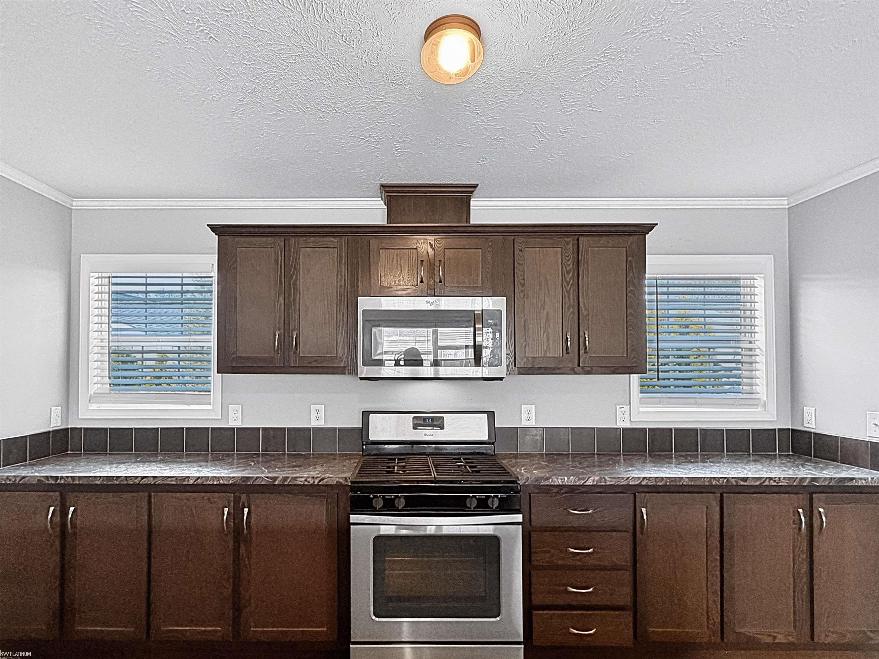 45545 Labelle Drive Macomb, MI 48044 - Photo 7 of 25 50214450-55080876-e50b-434c-bbaf-113919da82dc.JPG