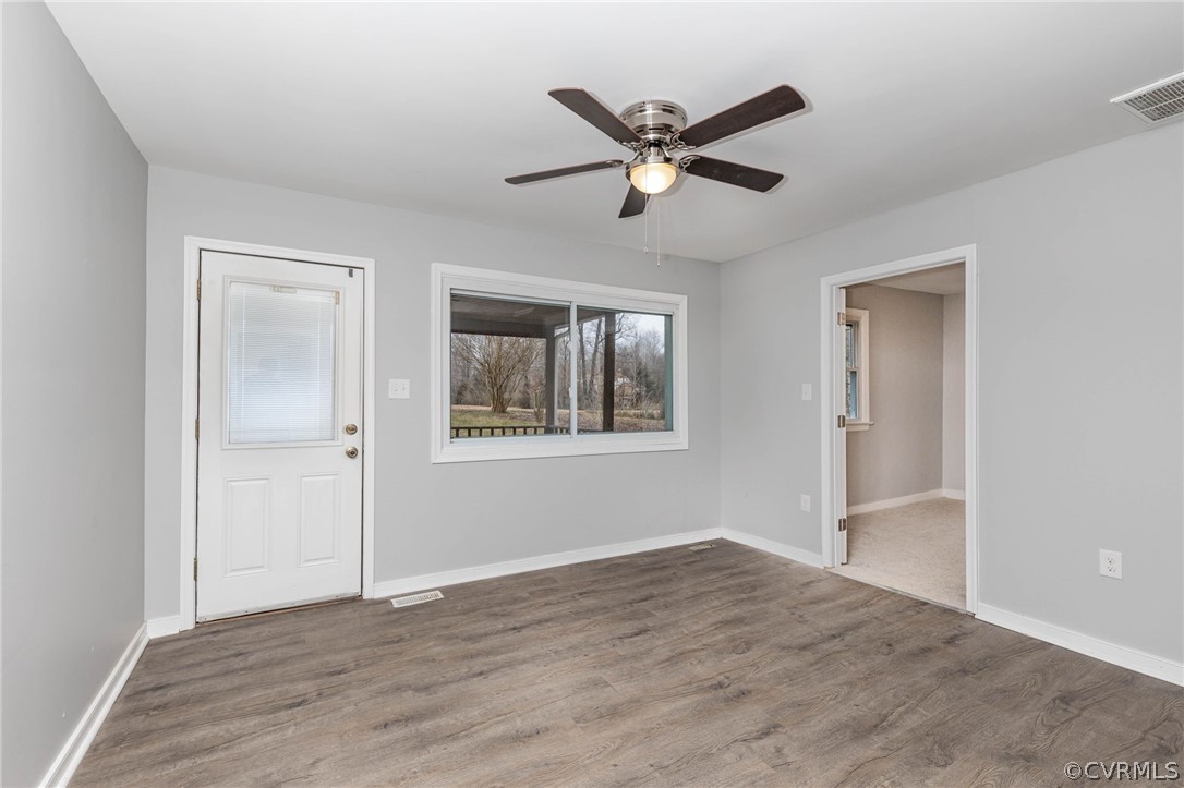 5675 Cartersville Road Powhatan, VA 23139 - Photo 4 of 25 Gallery Image 4