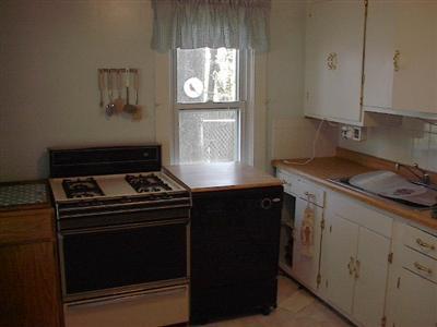 105 Ridgewood Street Kalamazoo, MI 49001 - Photo 2 of 7 Additional Photo