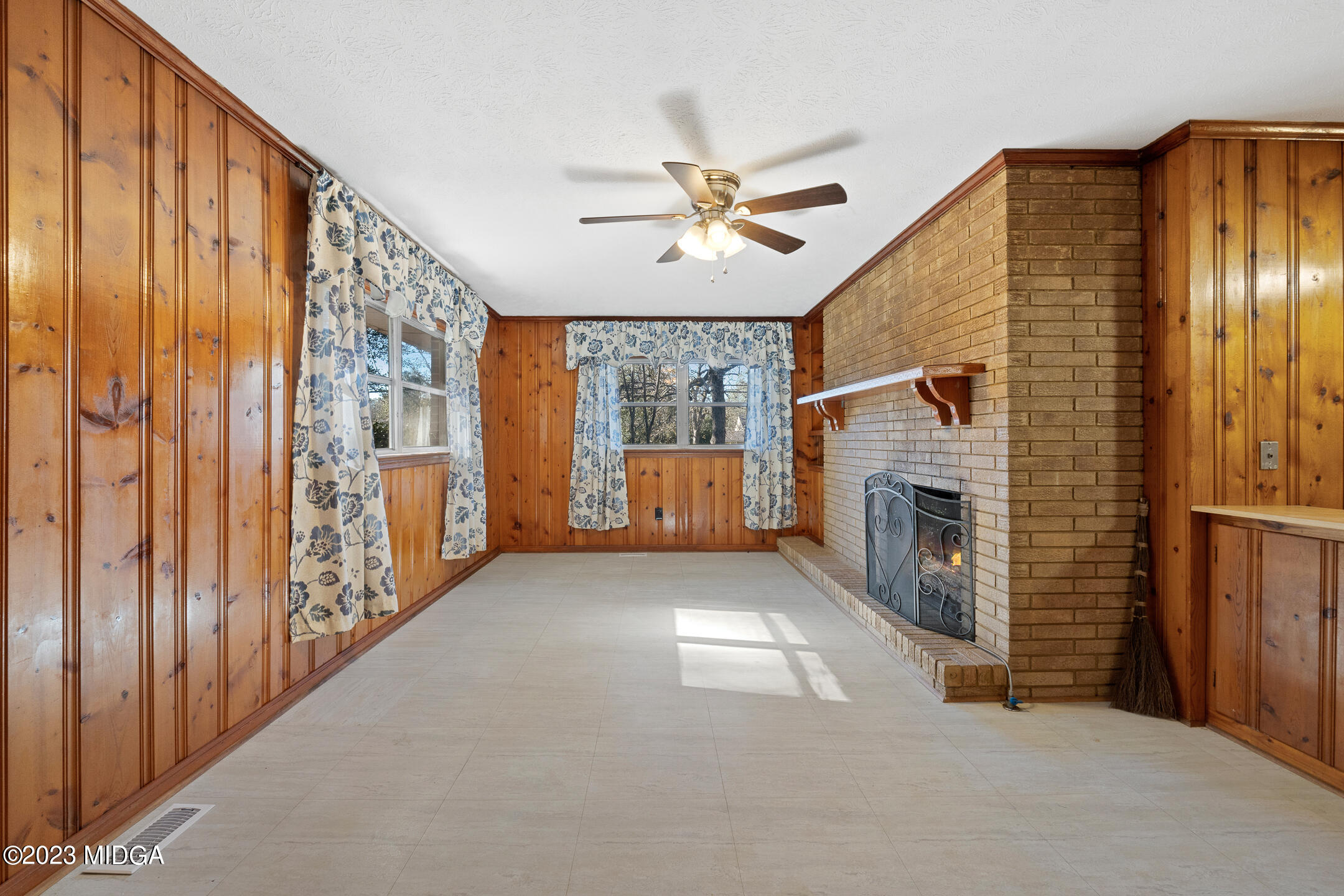 632 McDonough Road Jackson, GA 30233 - Photo 11 of 36 DSC08514