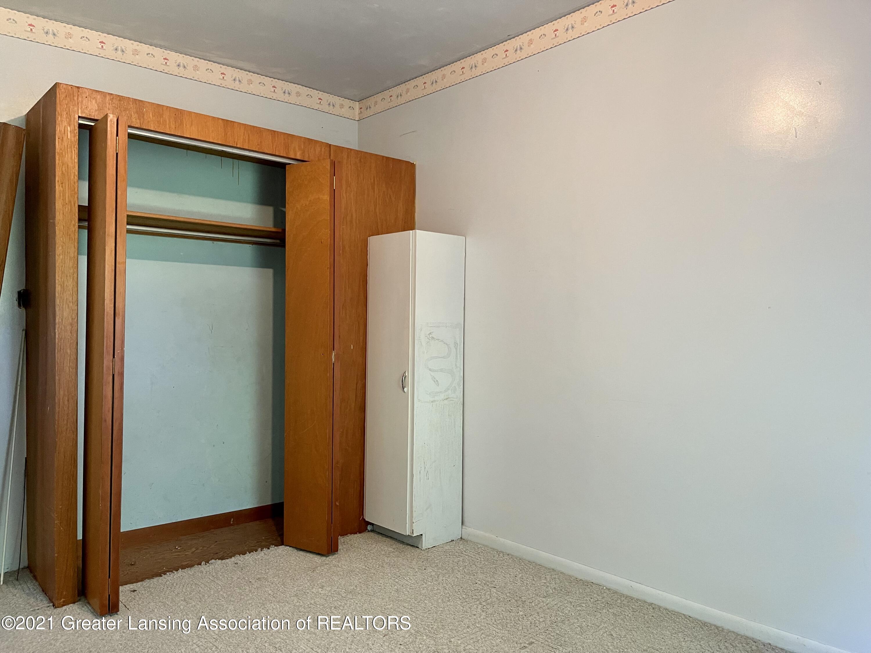 3288 South Dewitt Road St. Johns, MI 48879 - Photo 29 of 42 Bedroom