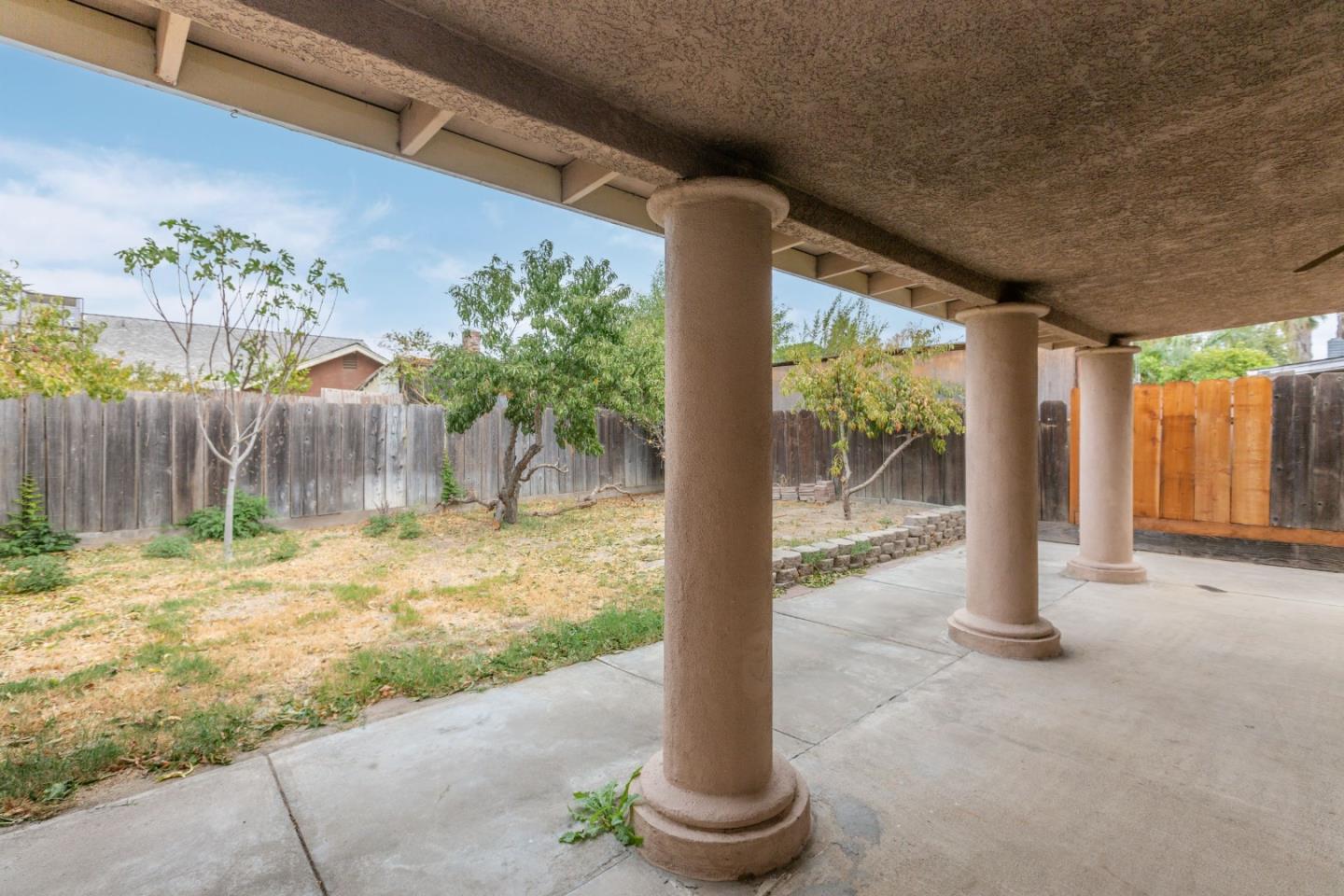 2085 Roth Court Turlock, CA 95380 - Photo 23 of 26