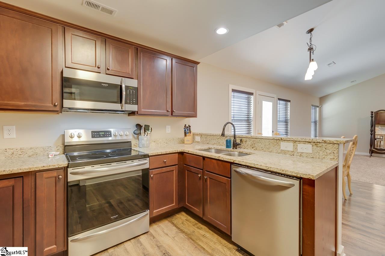 1625 Currys Lake Road Gray Court, SC 29645 - Photo 14 of 32