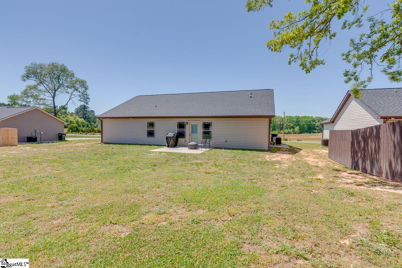1625 Currys Lake Road Gray Court, SC 29645 - Photo 29 of 32