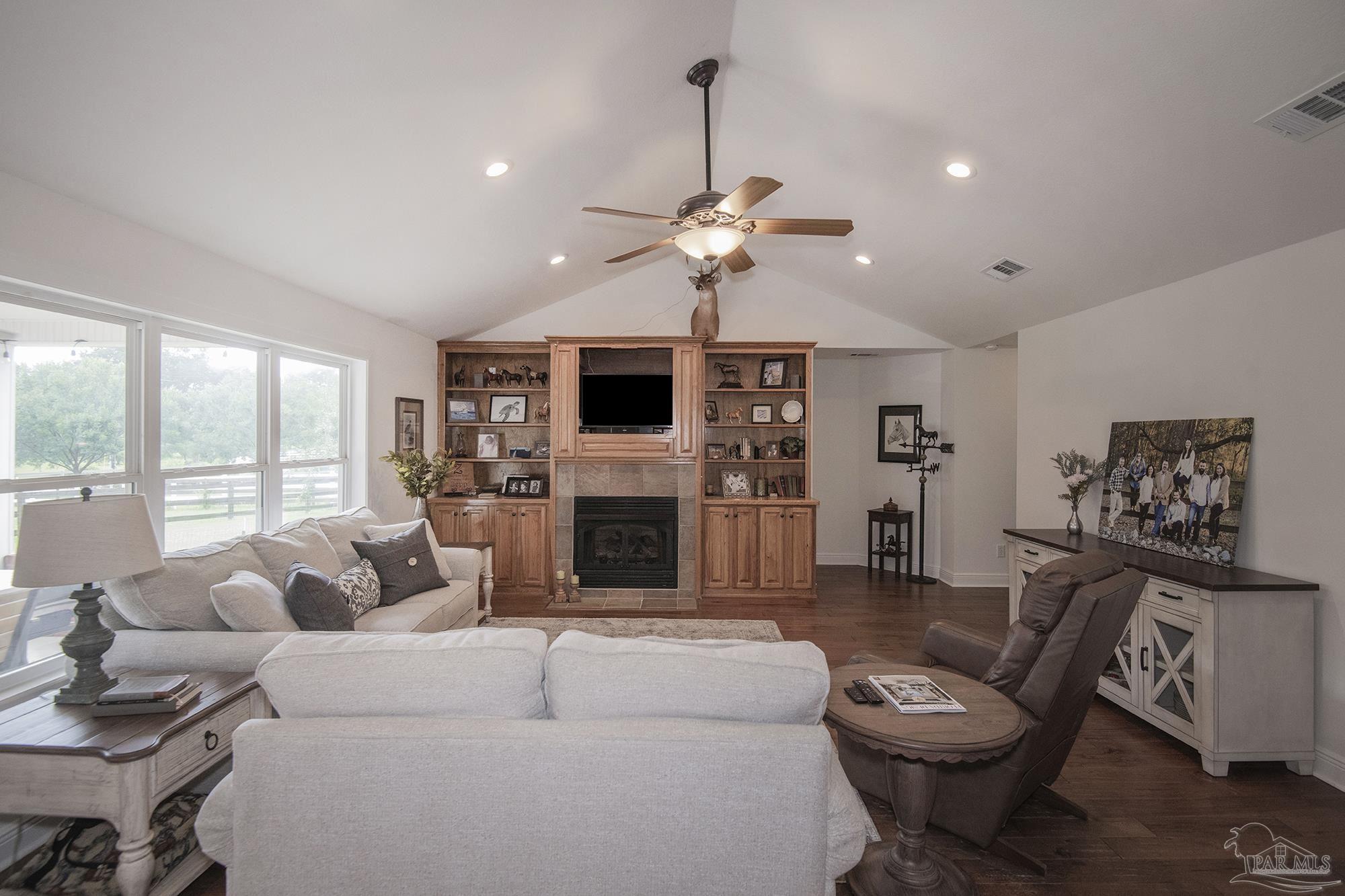 5351 Bella Ridge Milton, FL 32570 - Photo 11 of 50
