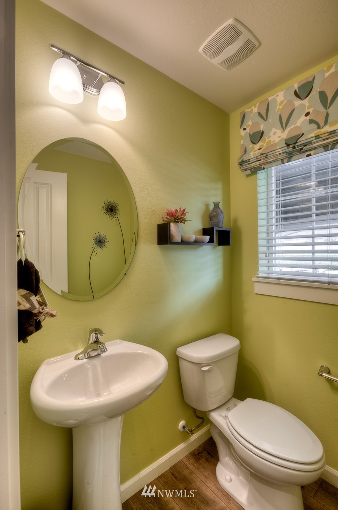 20303 85th Place Northeast, Unit 23 Bothell, WA 98011 - Photo 17 of 22