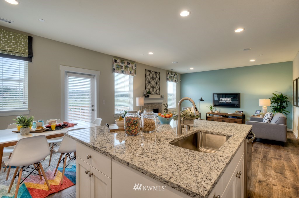 20303 85th Place Northeast, Unit 23 Bothell, WA 98011 - Photo 7 of 22