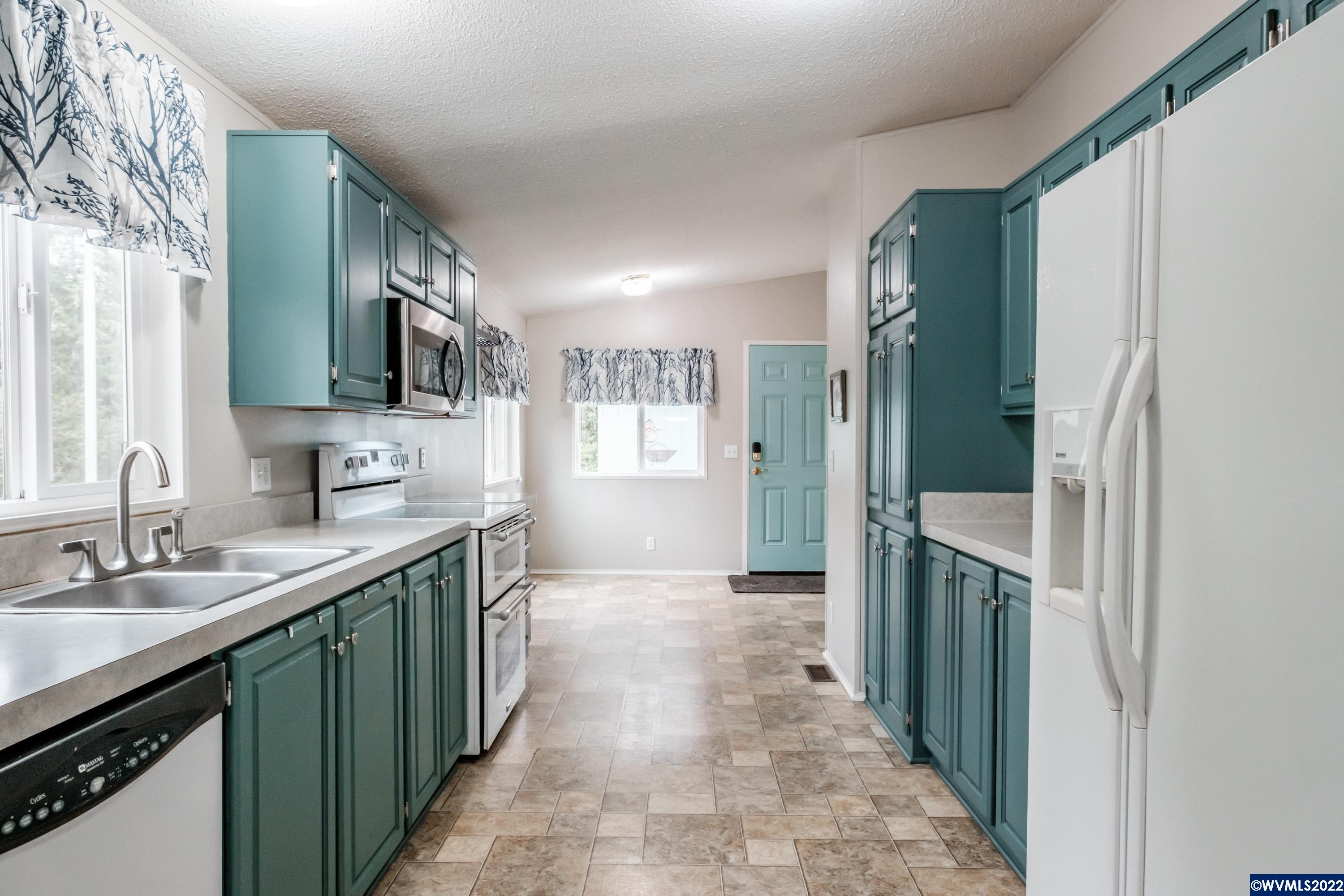 865 Perrydale Road Dallas, OR 97338 - Photo 12 of 41