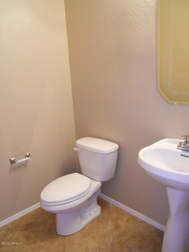 8835 West Payson Road Tolleson, AZ 85353 - Photo 14 of 19 Powder Room