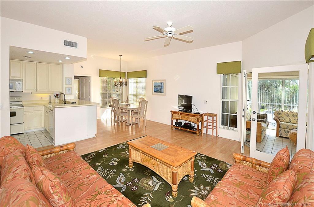 411 Northeast Plantation Road, Unit 522 Stuart, FL 34996 - Photo 14 of 34 Gallery Image 14