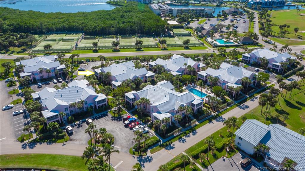 411 Northeast Plantation Road, Unit 522 Stuart, FL 34996 - Photo 4 of 34 Gallery Image 4