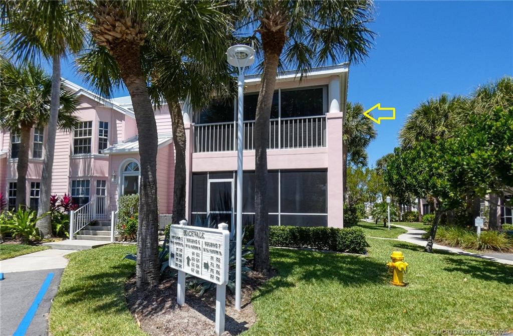 411 Northeast Plantation Road, Unit 522 Stuart, FL 34996 - Photo 5 of 34 Gallery Image 5