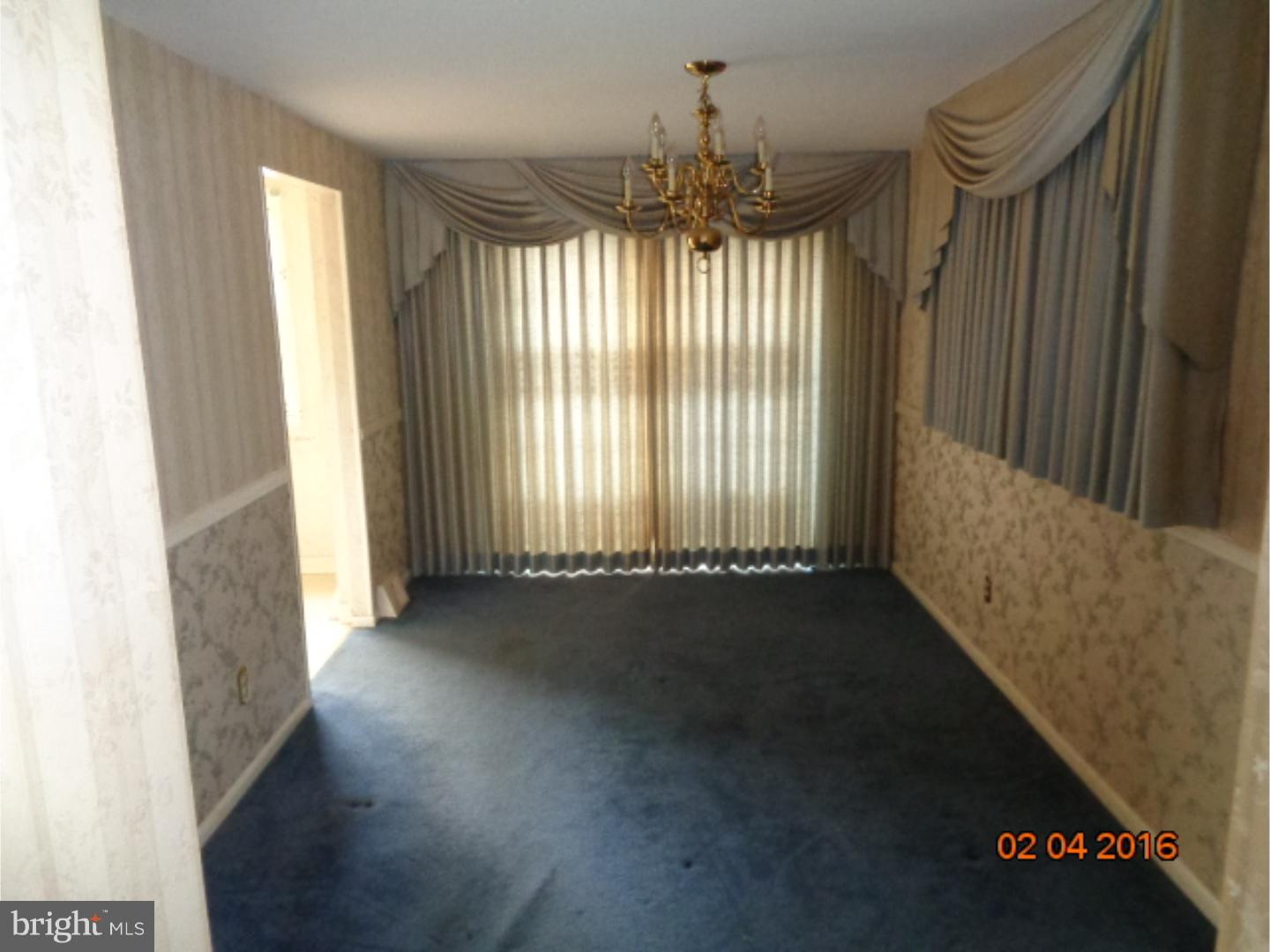 3428 Holyoke Road Philadelphia, PA 19114 - Photo 3 of 10 Gallery Image 3