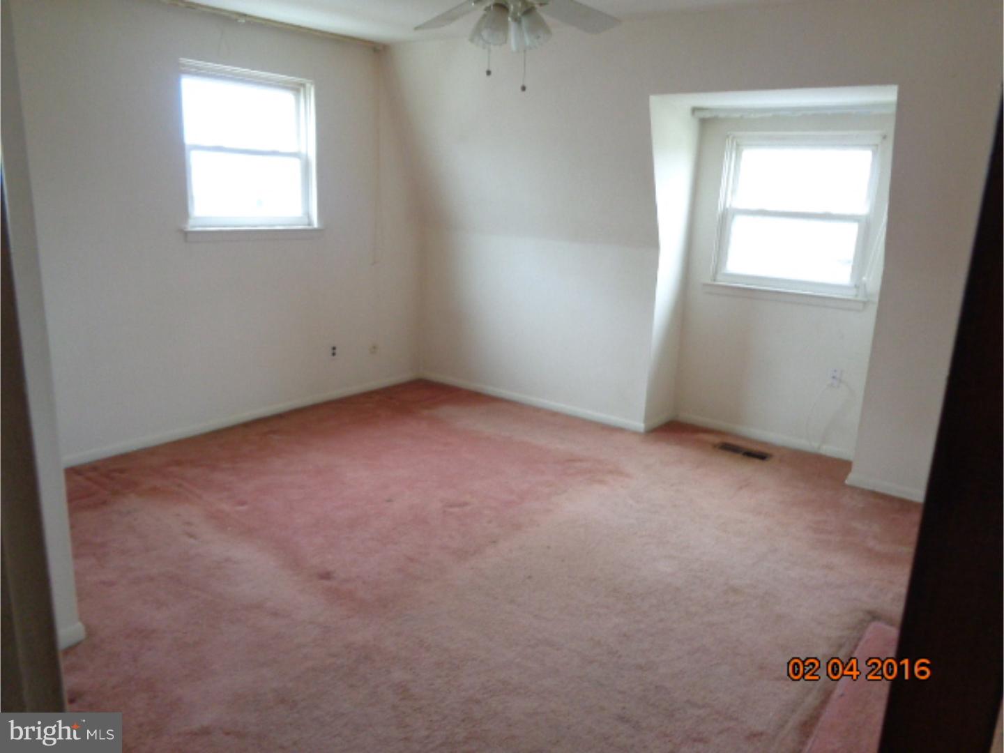 3428 Holyoke Road Philadelphia, PA 19114 - Photo 5 of 10 Gallery Image 5