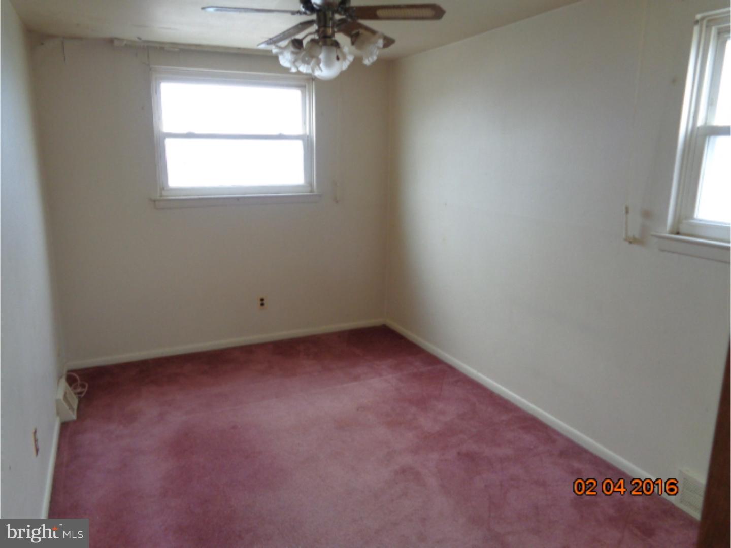 3428 Holyoke Road Philadelphia, PA 19114 - Photo 6 of 10 Gallery Image 6