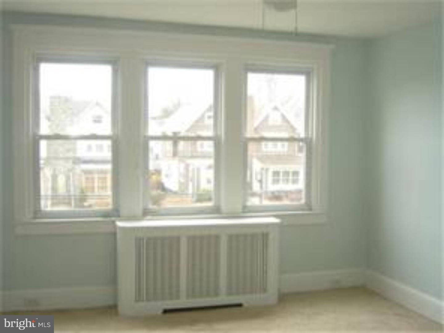 236 Powell Road Springfield, PA 19064 - Photo 3 of 7