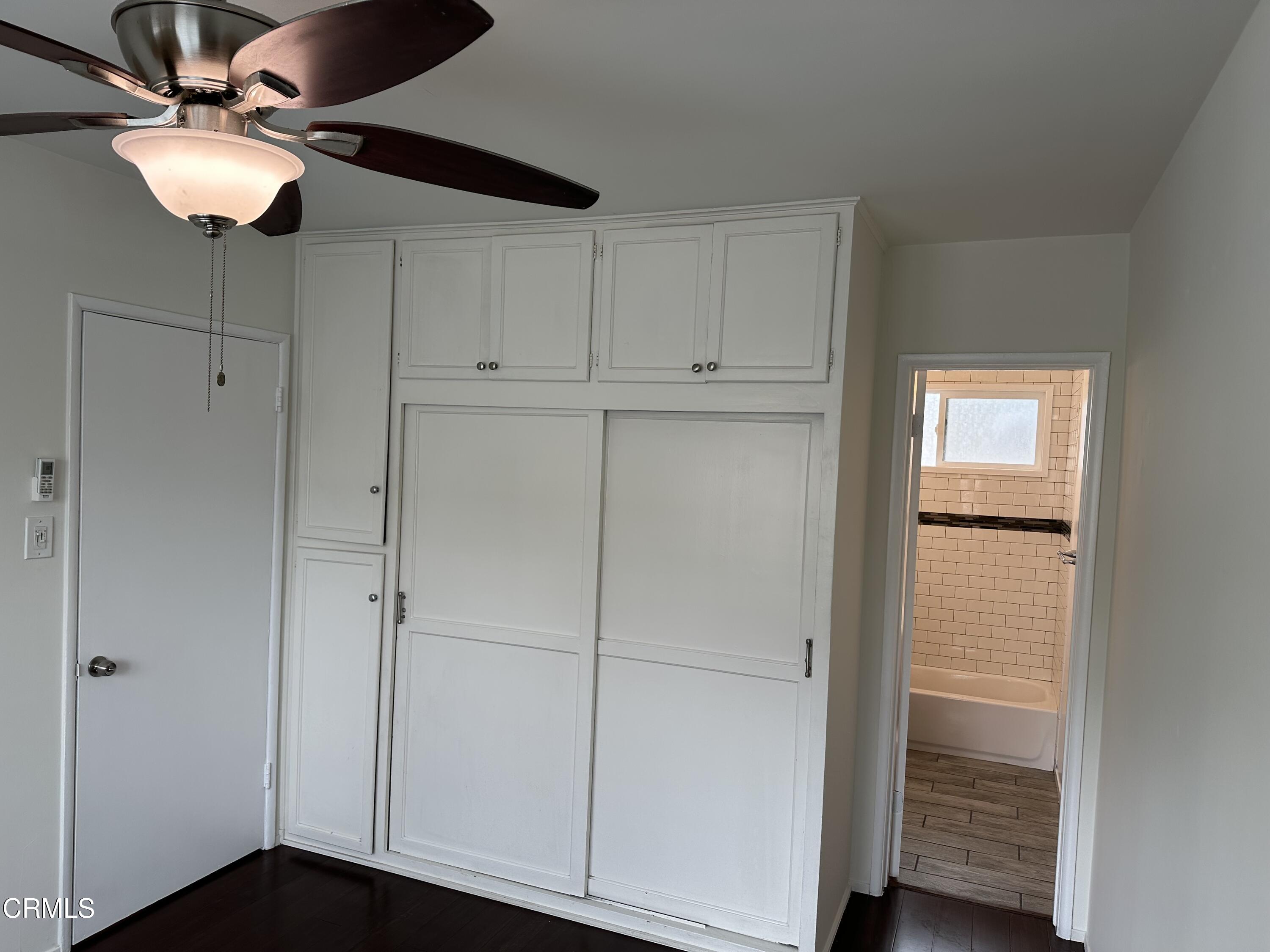 1148 Spazier Avenue, Unit B Glendale, CA 91201 - Photo 19 of 31 a view of an empty room with closet